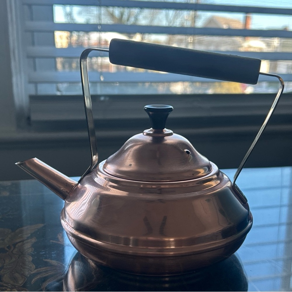Vintage ELPEC Copper Kettle Teapot collectible pot Wood Handle Made In England